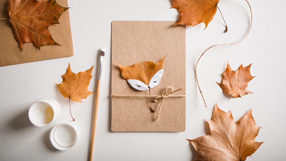 Entdecke die Jahreszeiten: Kreative Projekte am Montessori Maltisch für Kinder
