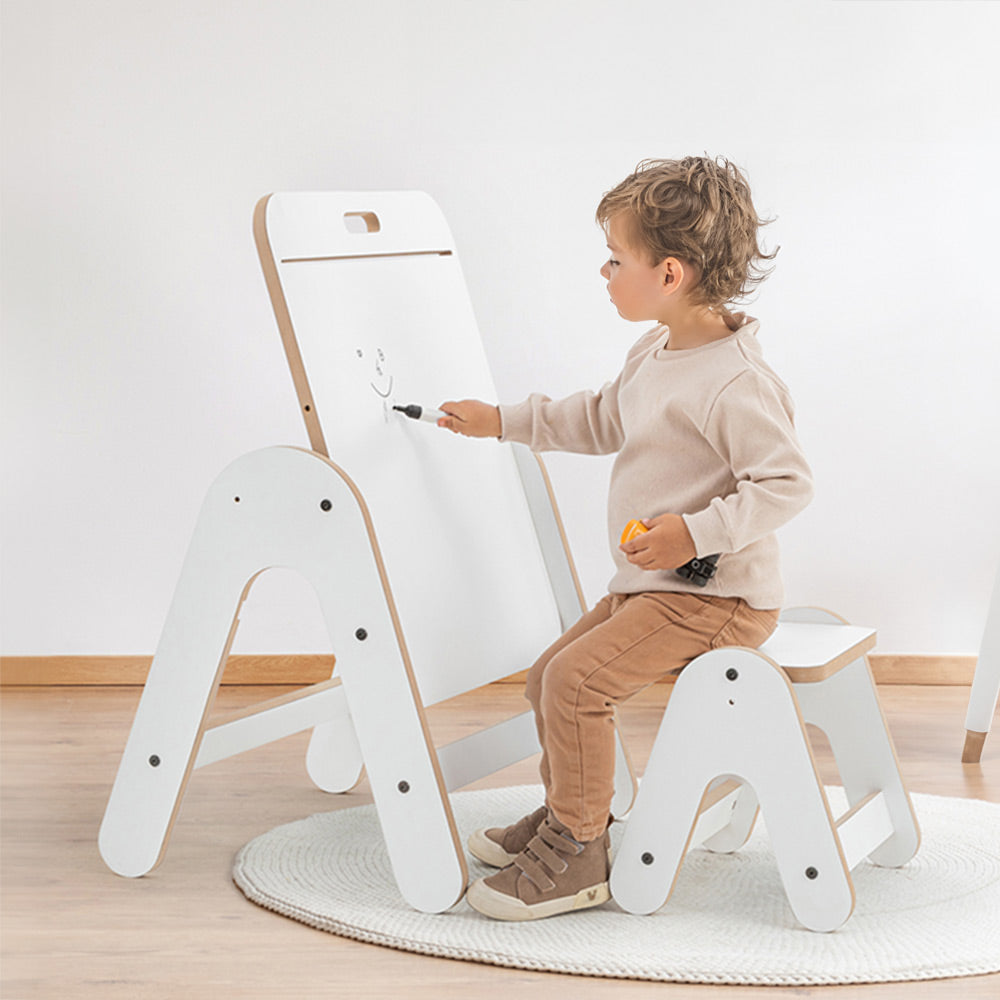 Montessori Maltisch Kinder und Kreativtisch Kinder mit Stuhl