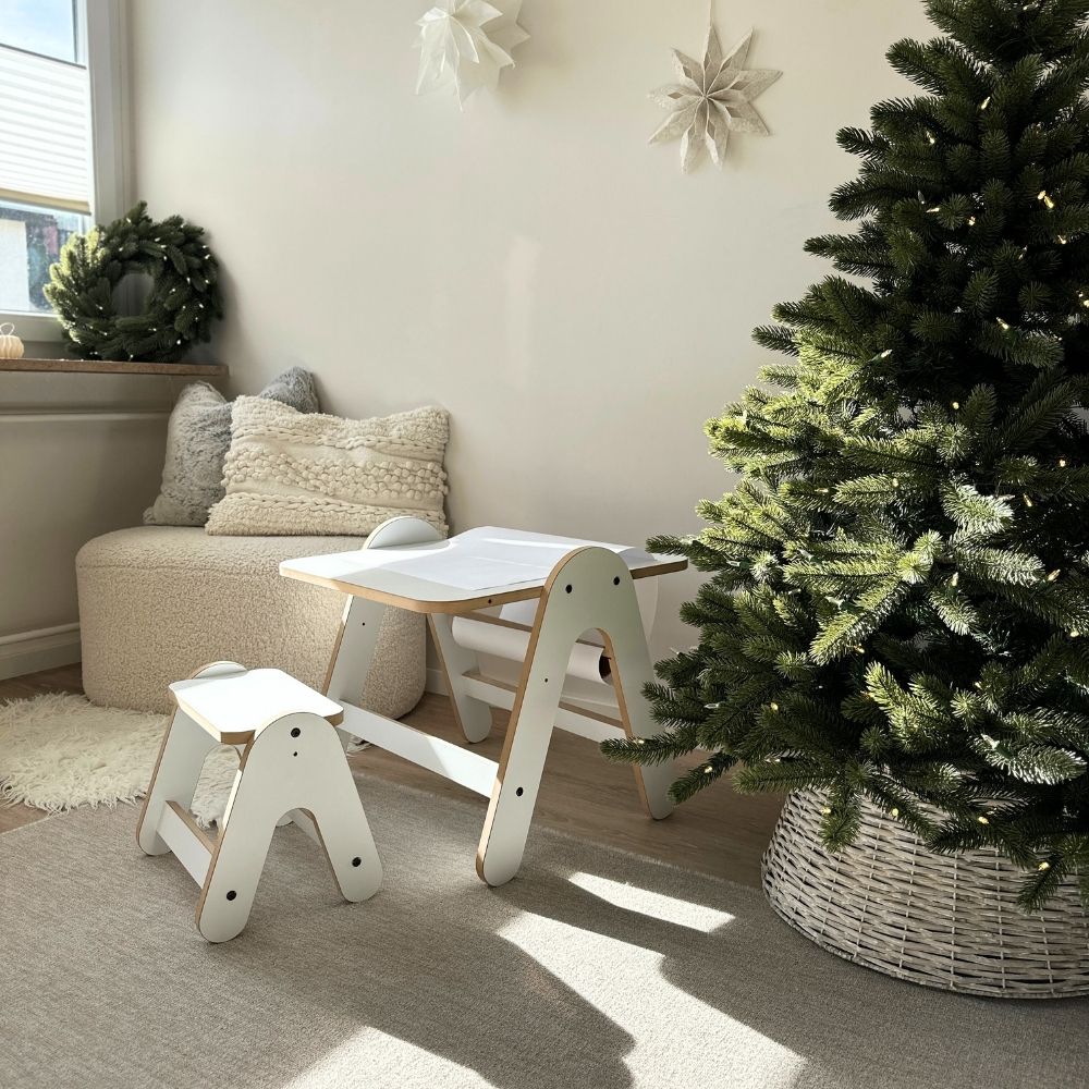 Montessori Maltisch für Kinder inklusive höhenverstellbarem Stuhl | Multifunktionales Mini-Atelier