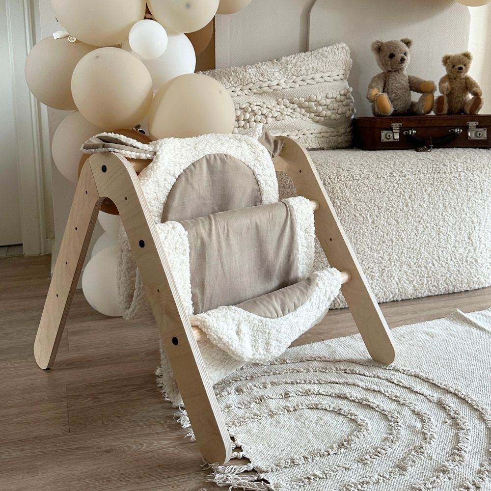 Multifunktionaler Montessori Spielbogen & Bücherregal | 2 in 1